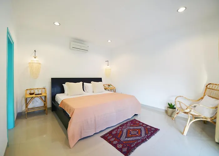 Zenta Villa *